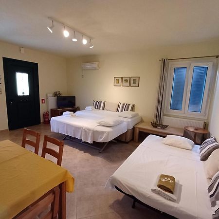Ktima Pyroessa Apartments - Yellow Apartment Thanos 외부 사진