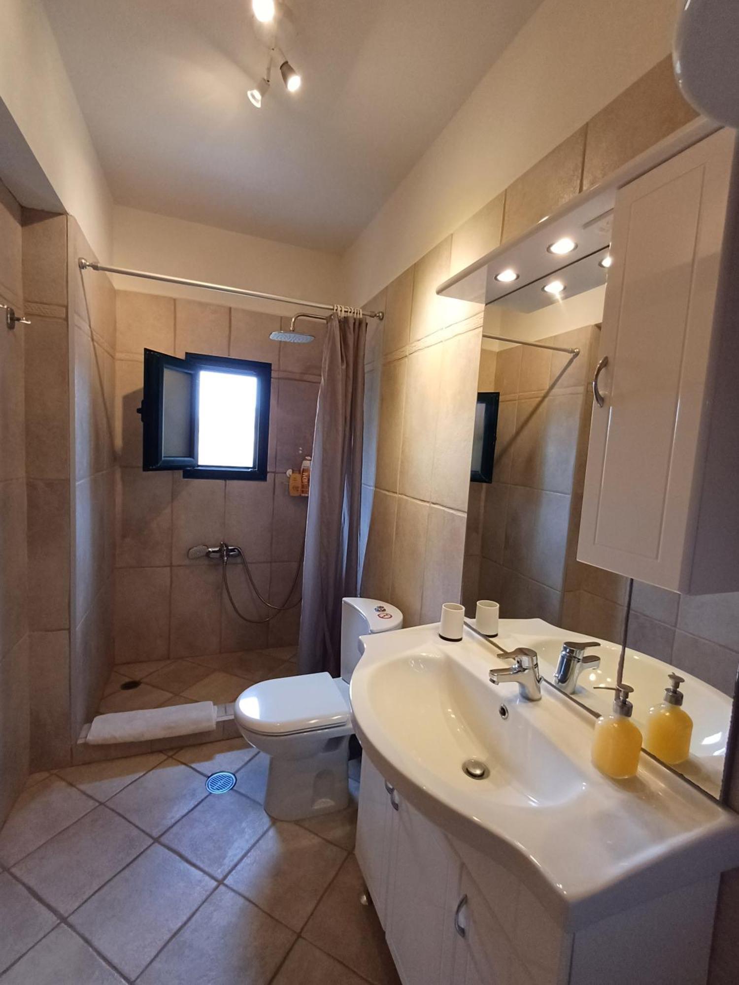 Ktima Pyroessa Apartments - Yellow Apartment Thanos 외부 사진